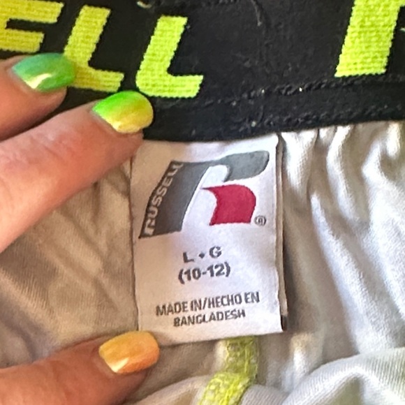 Russell Athletic Kids Camo Shorts - Neon Yellow and Black - Picture 5 of 8